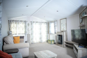 Sheerness Holiday Caravan for 6